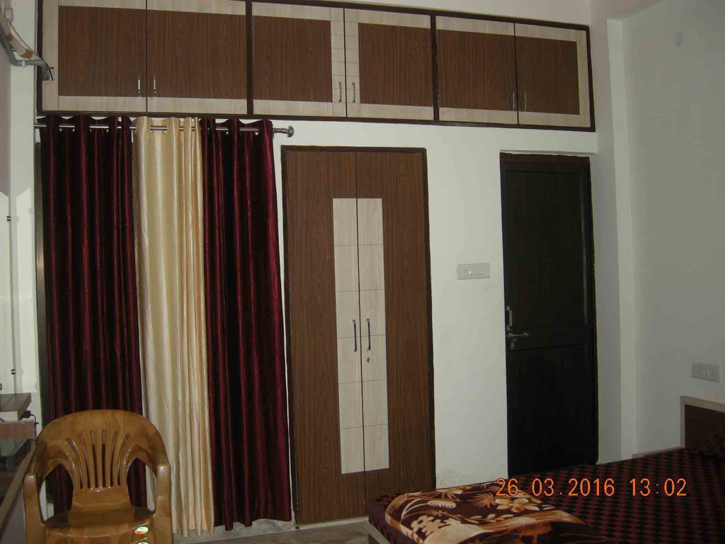 Sadhna Guest House 博帕尔 外观 照片