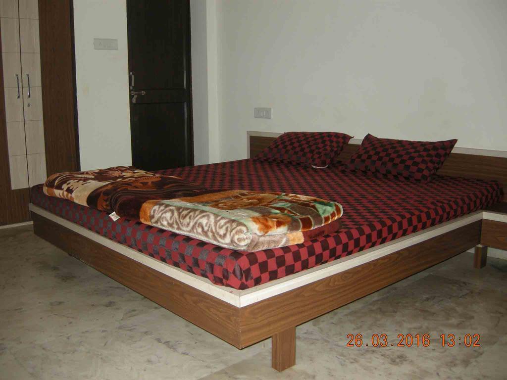 Sadhna Guest House 博帕尔 外观 照片